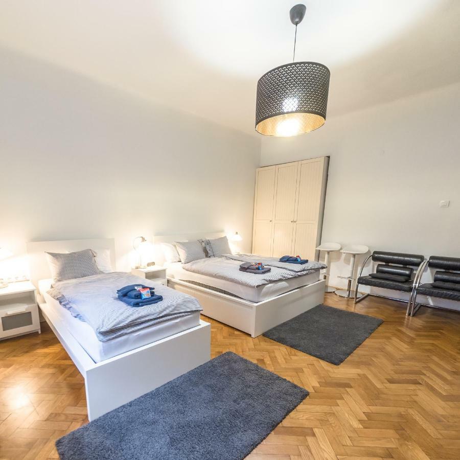 Artissimo Apartments Zagreb Buitenkant foto