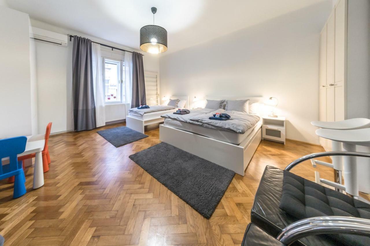Artissimo Apartments Zagreb Buitenkant foto